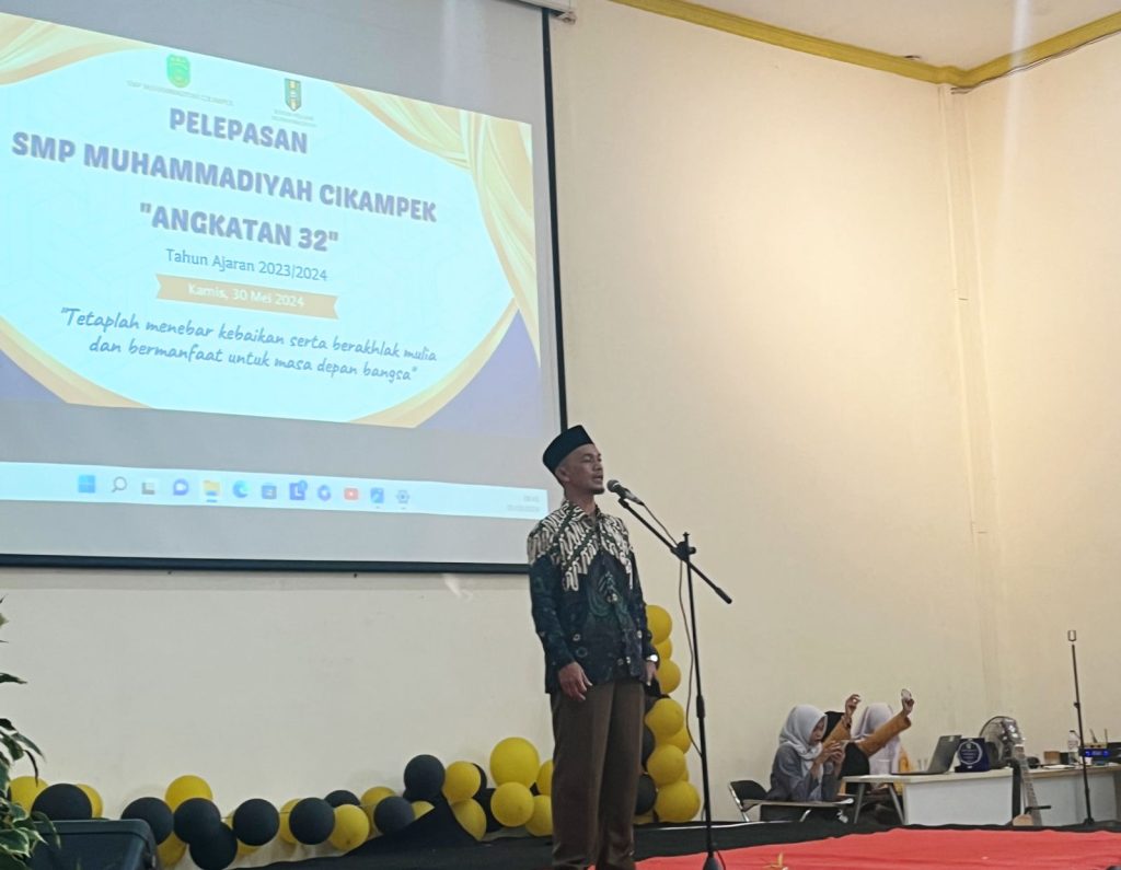 Kabarmu – PELEPASAN SMP MUHAMMADIYAH CIKAMPEK ANGKATAN 32